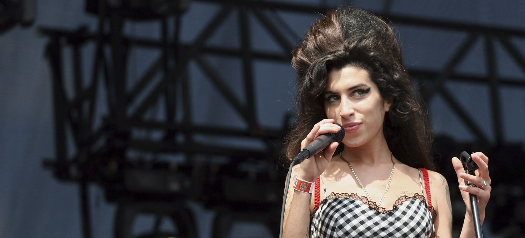 ¿Qué le pasó a Amy Winehouse? La historia de una muerte prematura que conmocionó al mundo
